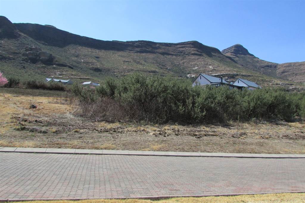 1400 m² Land available in Clarens Mountain Estate photo number 6