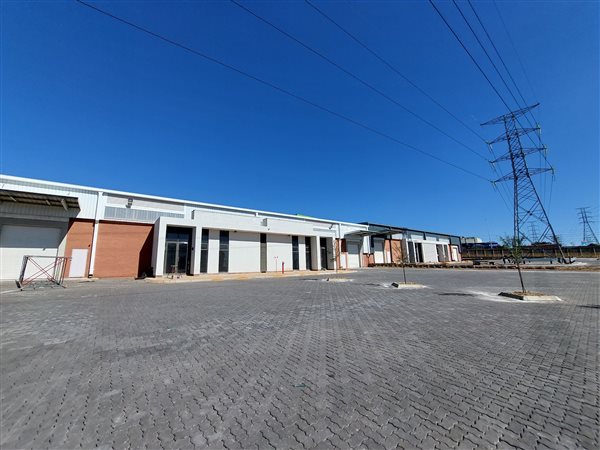 505  m² Industrial space