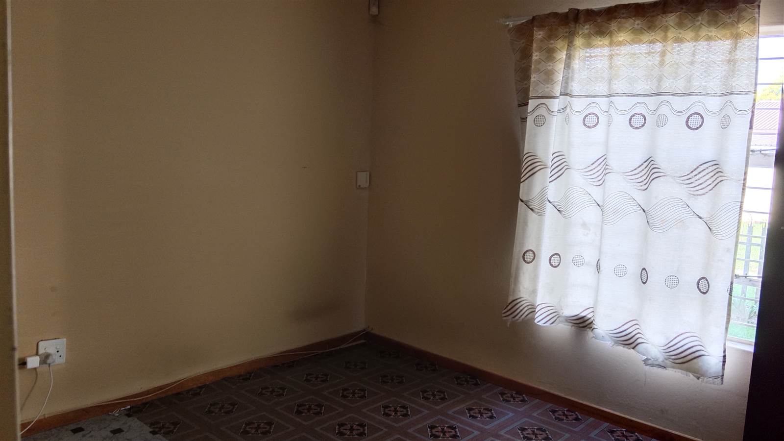 2 Bed Apartment in Rand Collieries photo number 11