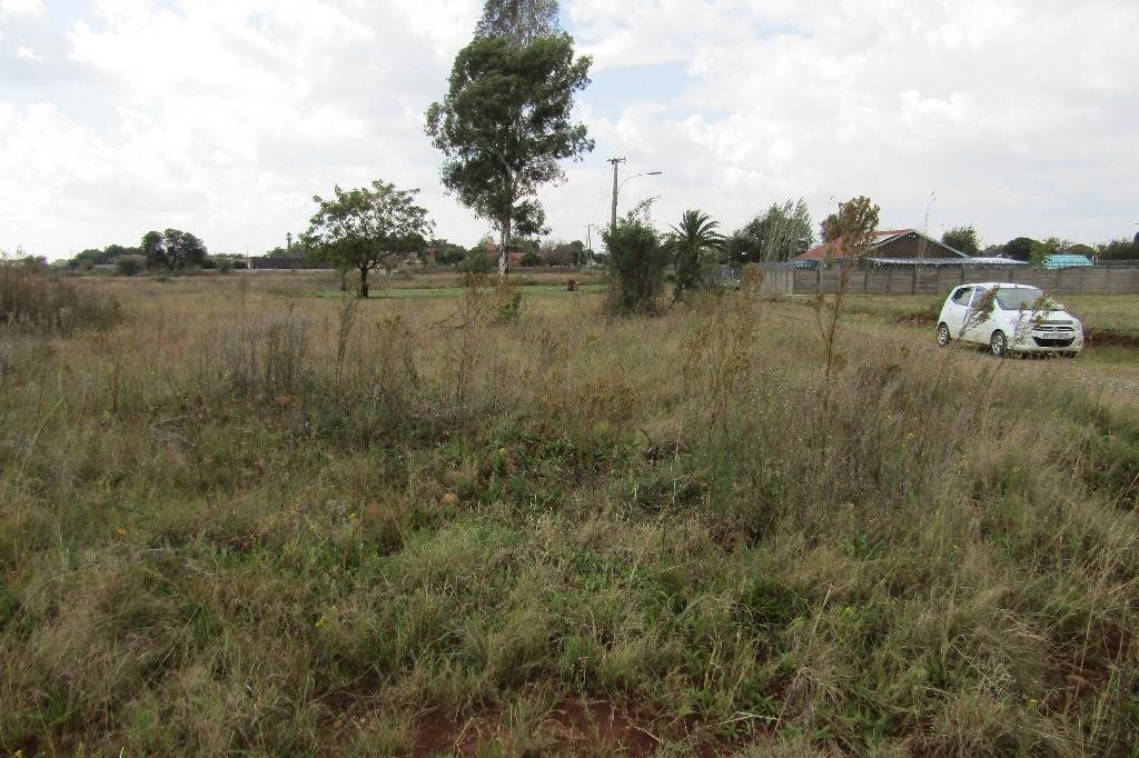 1076 m² Land available in Welverdiend photo number 6