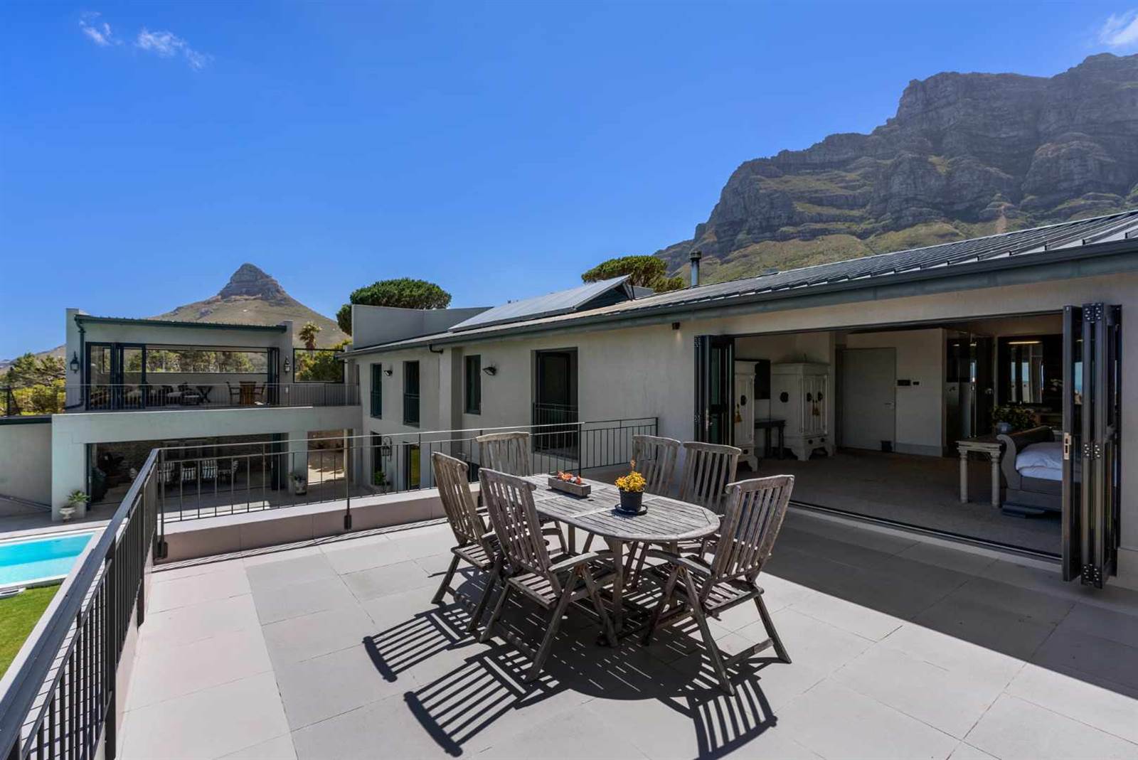 5 Bed House in Camps Bay photo number 23