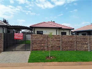 3 Bed House in Naledi