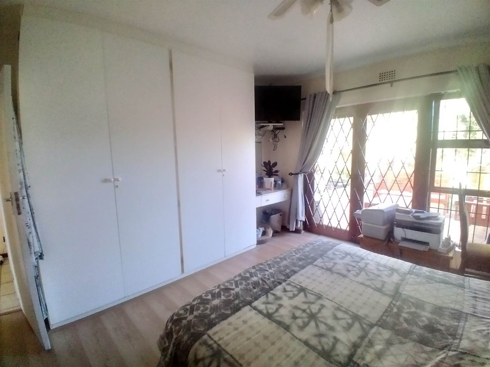 3 Bed House in Duynefontein photo number 7