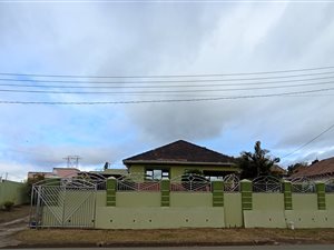 3 Bed House in Napierville