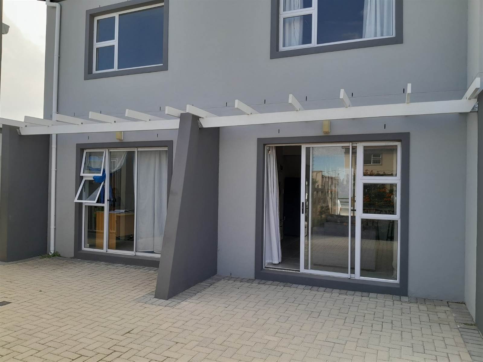 2 Bed Townhouse in Eersterivier South photo number 16