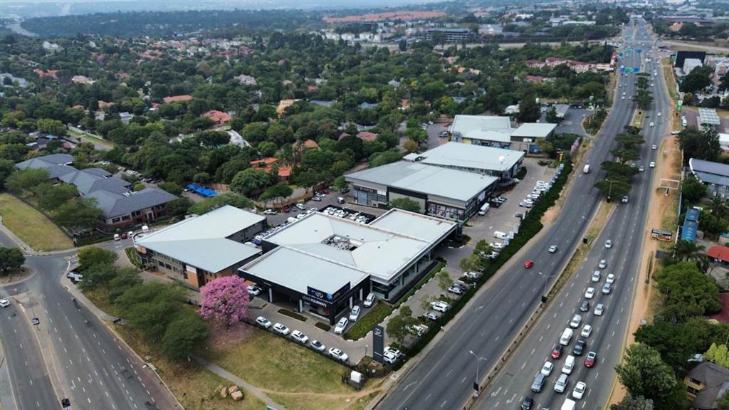 799  m² Commercial space in Fourways photo number 4
