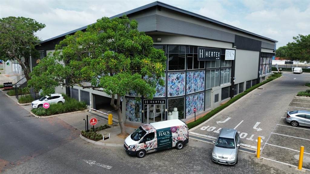 799  m² Commercial space in Fourways photo number 3