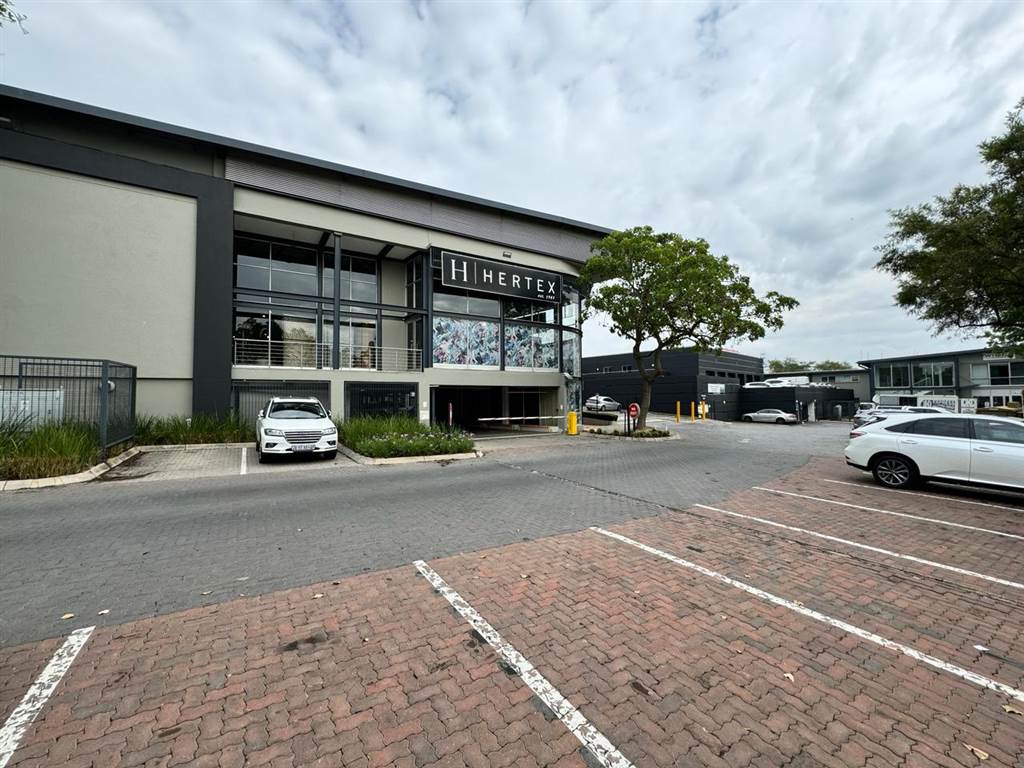 799  m² Commercial space in Fourways photo number 11
