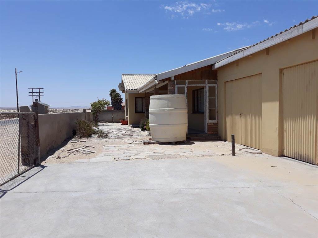 3 Bed House in Port Nolloth photo number 6