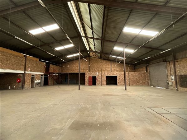 950  m² Industrial space