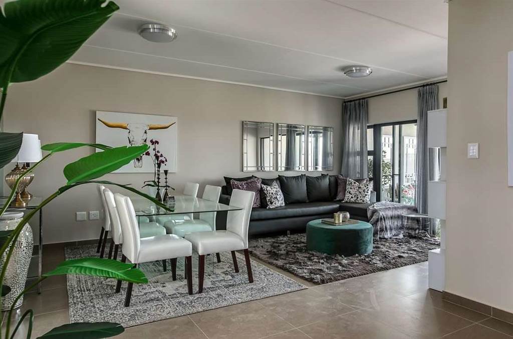 3 Bed Apartment in Kyalami photo number 5