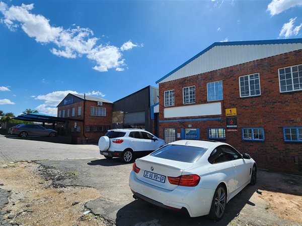 2 344  m² Industrial space