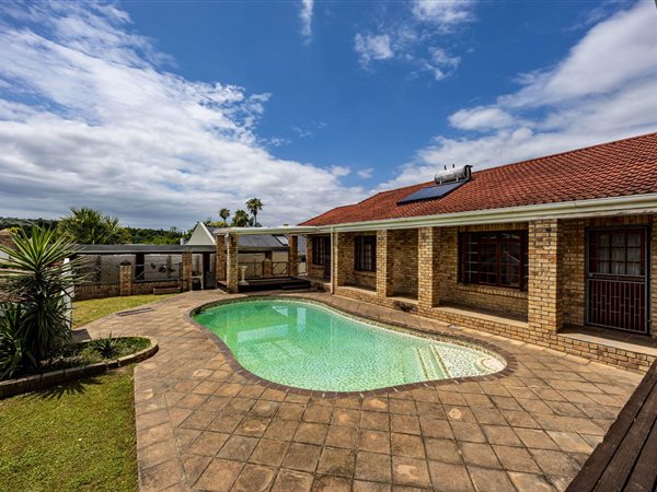 3 Bedroom House 3 Bedroom House