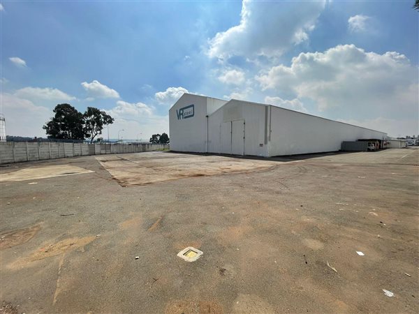2200  m² Industrial space in Alrode