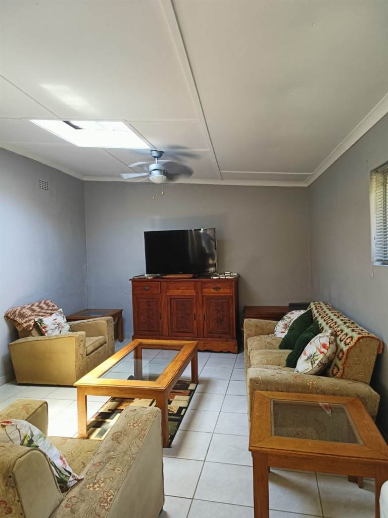 1 Bed Apartment in Mtunzini photo number 1