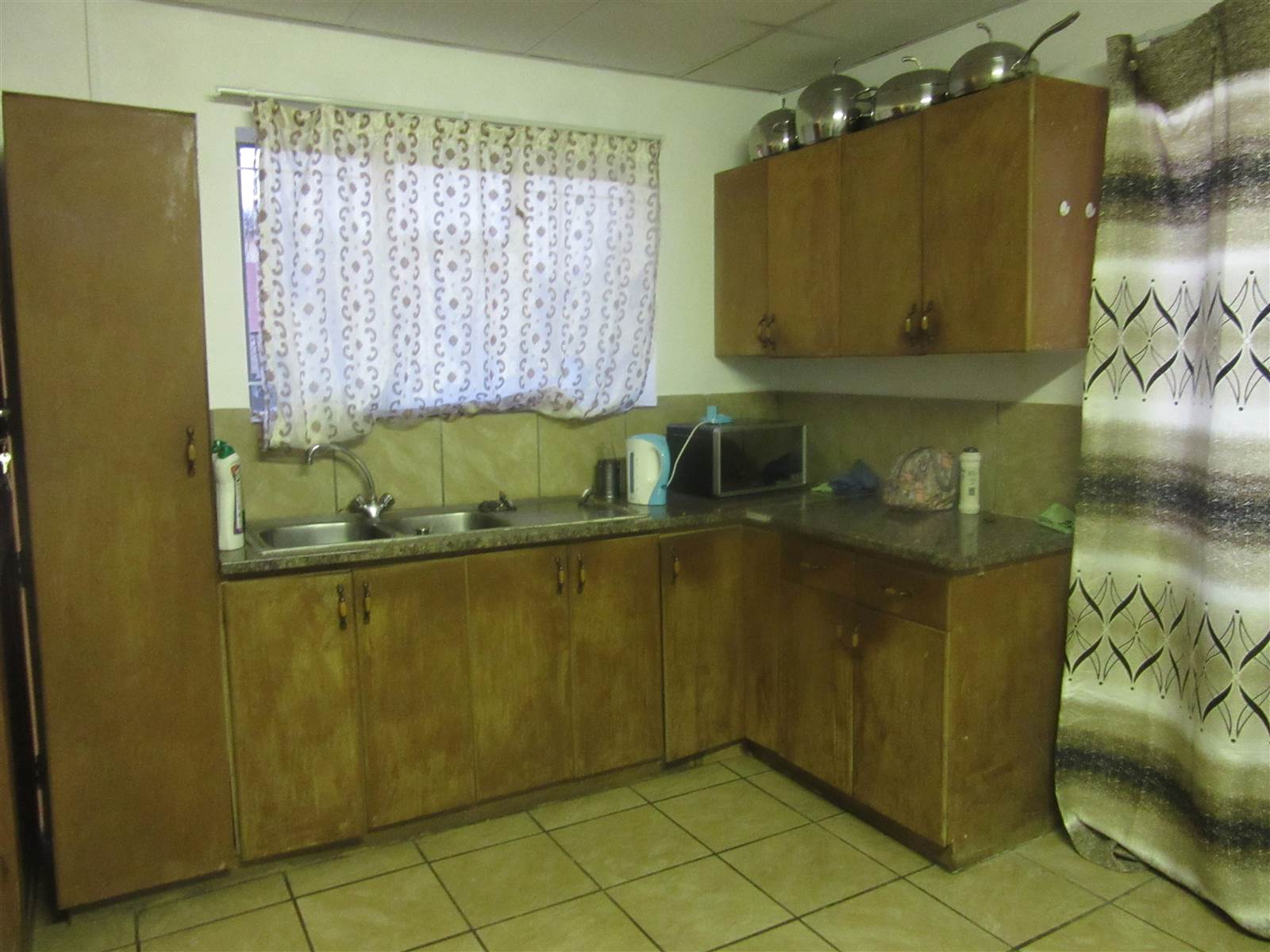9 Bed House in Vryburg photo number 11