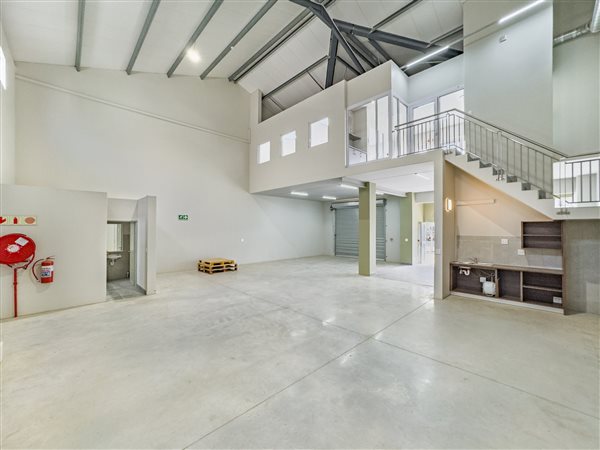 258  m² Commercial space