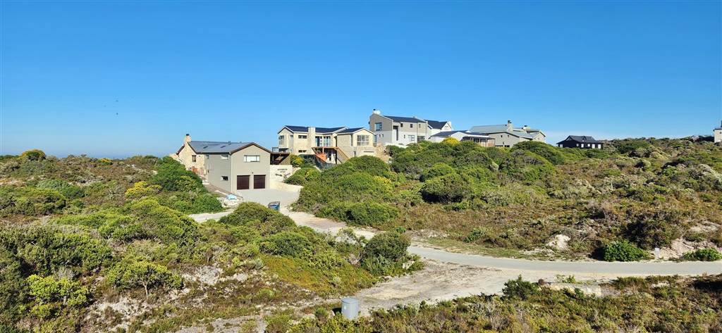 711 m² Land available in Suiderstrand photo number 10