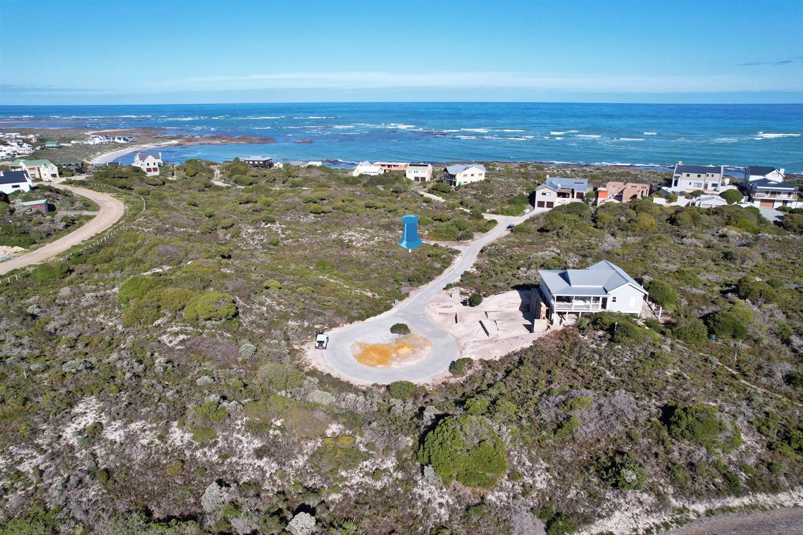711 m² Land available in Suiderstrand photo number 1