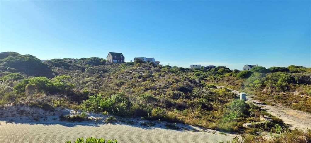 711 m² Land available in Suiderstrand photo number 6