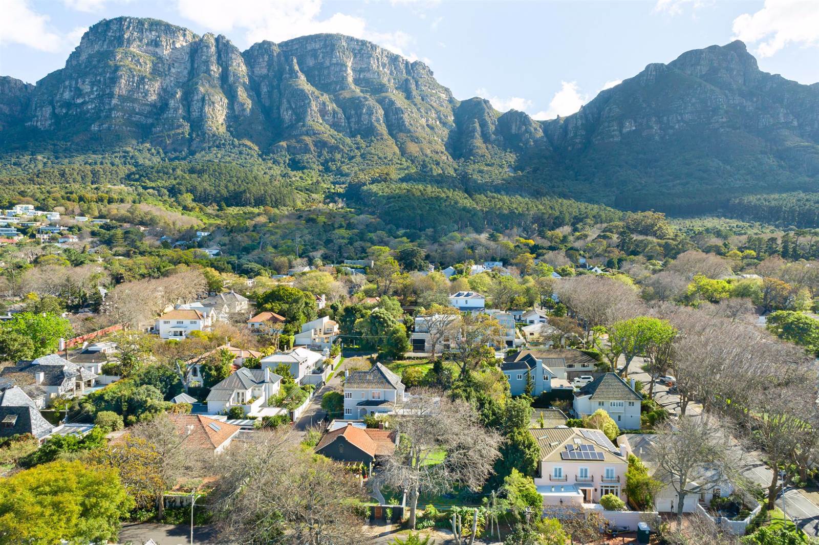 568 m² Land available in Newlands photo number 1