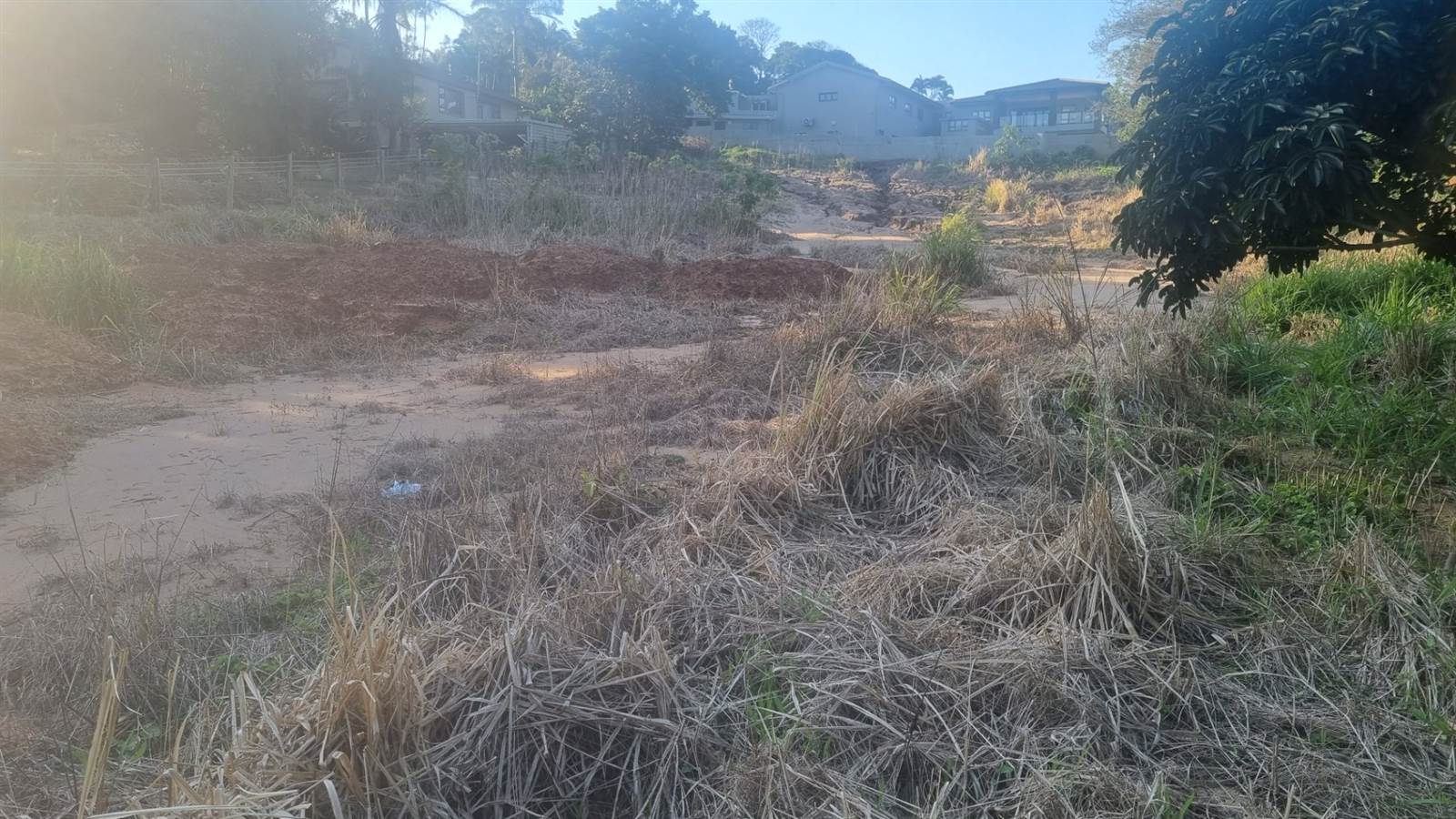2945 m² Land available in Umtentweni photo number 3