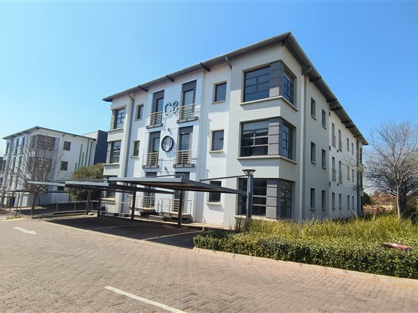 432  m² Commercial space