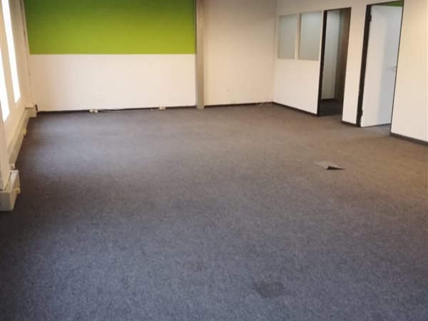 124  m² Office Space