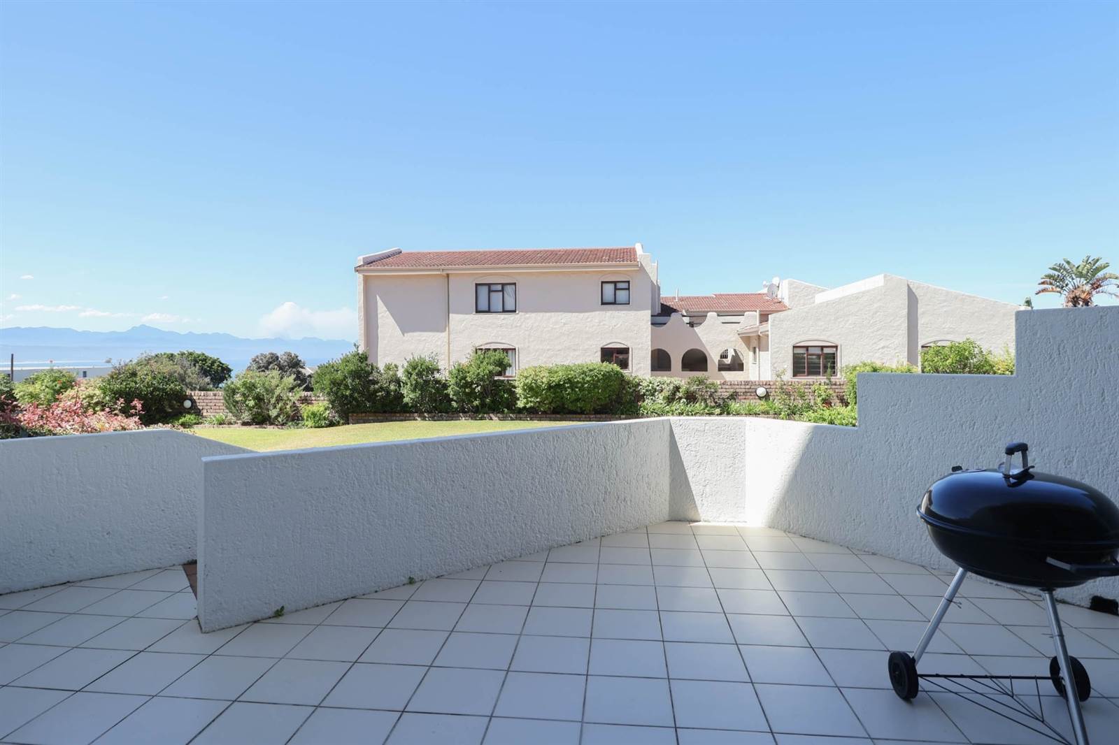 3 Bed Apartment in Plettenberg Bay photo number 11