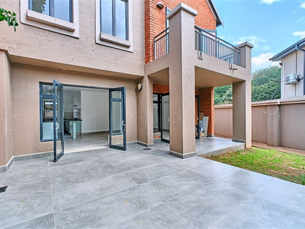 2 Bedroom Townhouse 2 Bedroom Townhouse