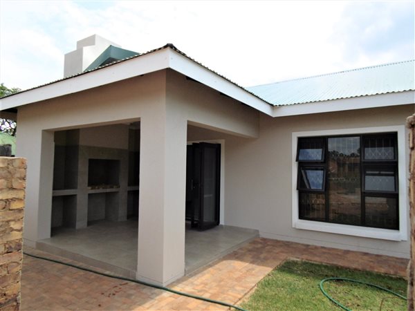 3 Bedroom House 3 Bedroom House
