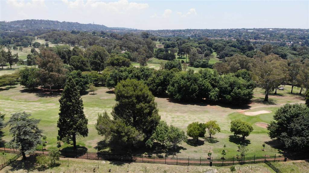 841 m² Land available in Linksfield photo number 11