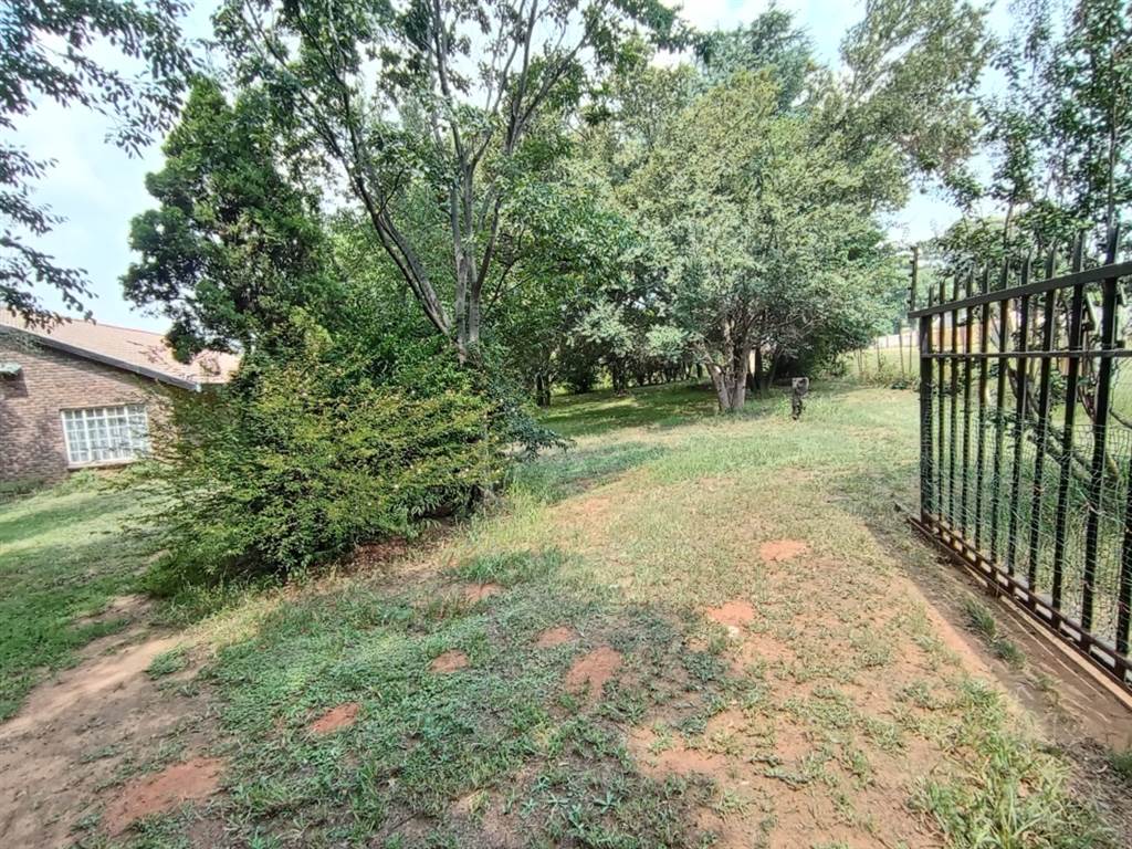 9000 m² Smallholding in President Park photo number 22