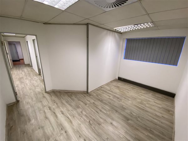 78  m² Office Space