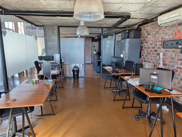 256 m² Commercial space 256 m² Commercial space