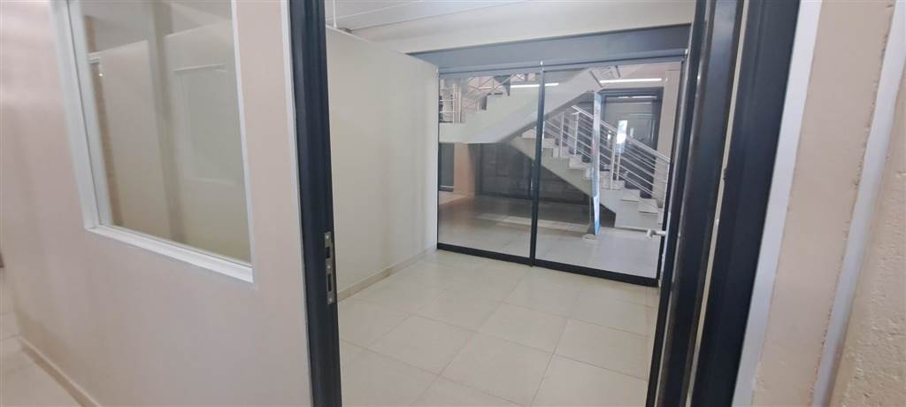 265  m² Commercial space in Middelburg Central photo number 11
