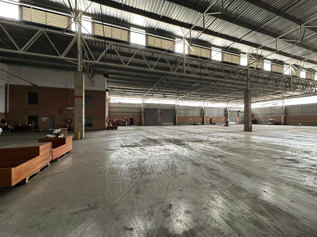 2700  m² Industrial space in Clayville photo number 6