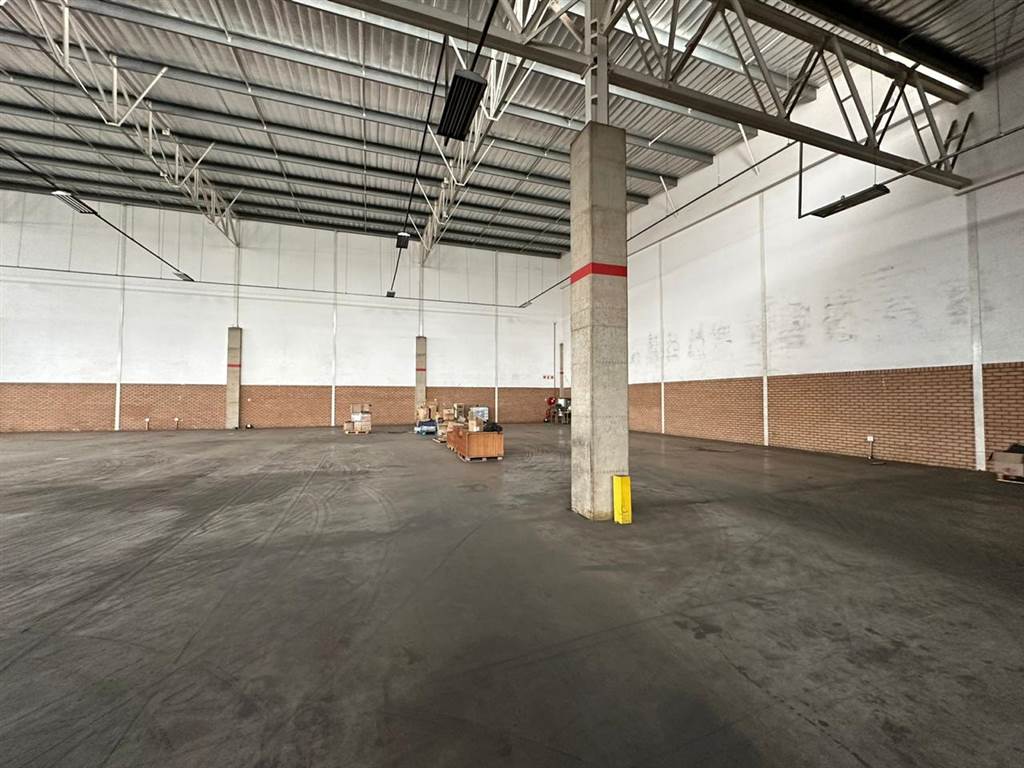 2700  m² Industrial space in Clayville photo number 7