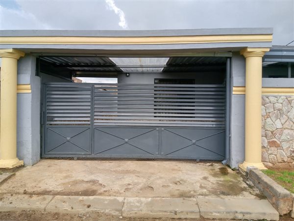 2 Bedroom House 2 Bedroom House