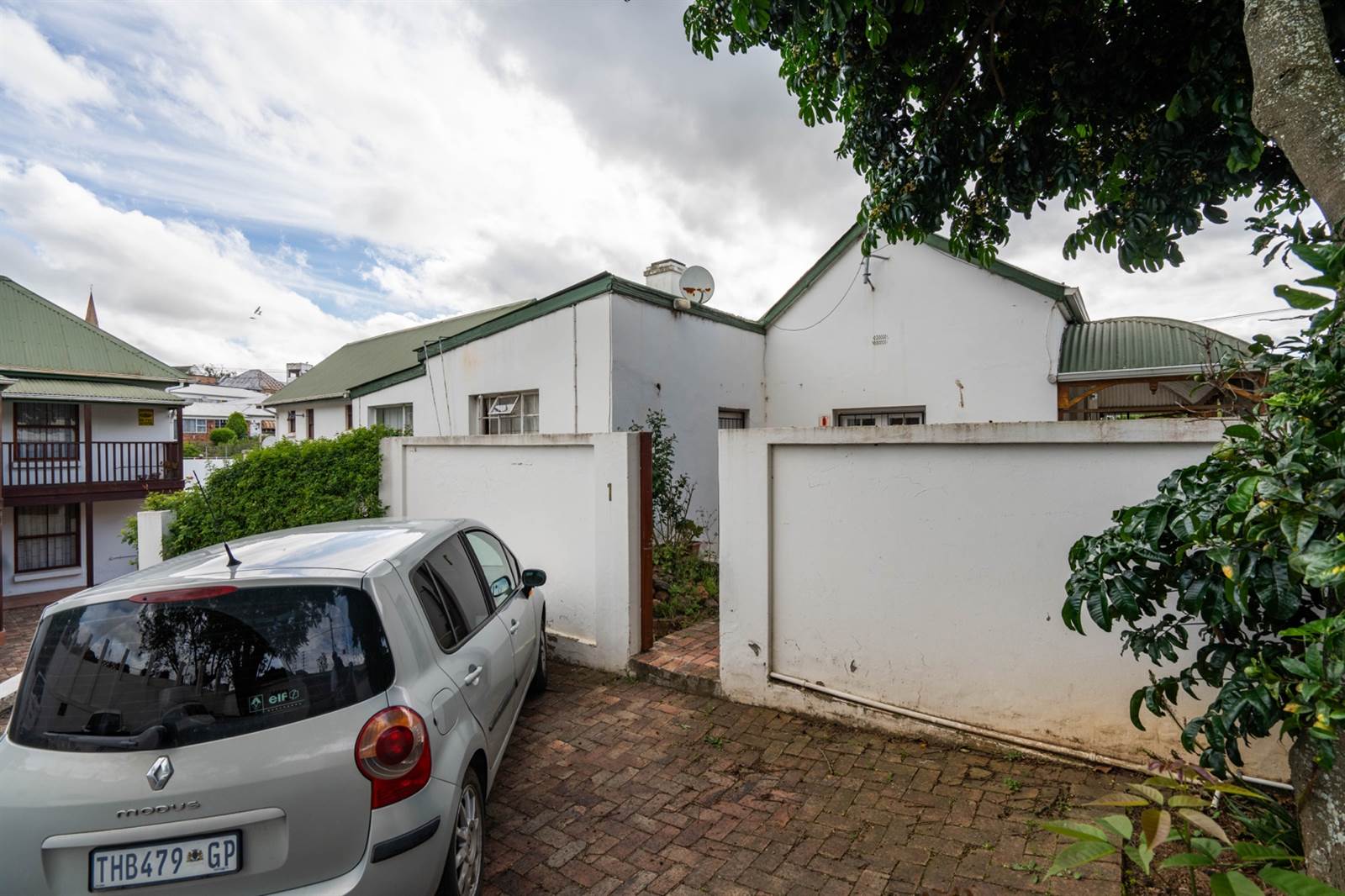 3 Bed Townhouse in Grahamstown Central photo number 5