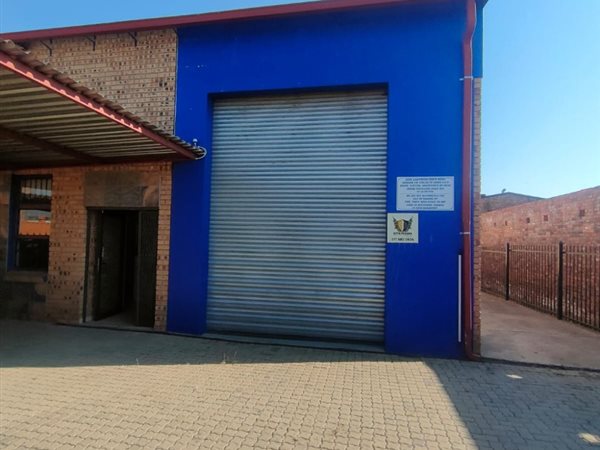 520 m² Commercial space 520 m² Commercial space