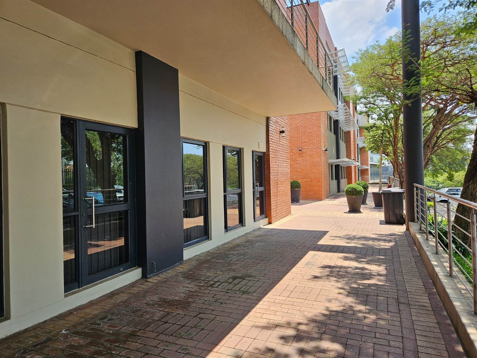 197  m² Commercial space in Woodmead photo number 6