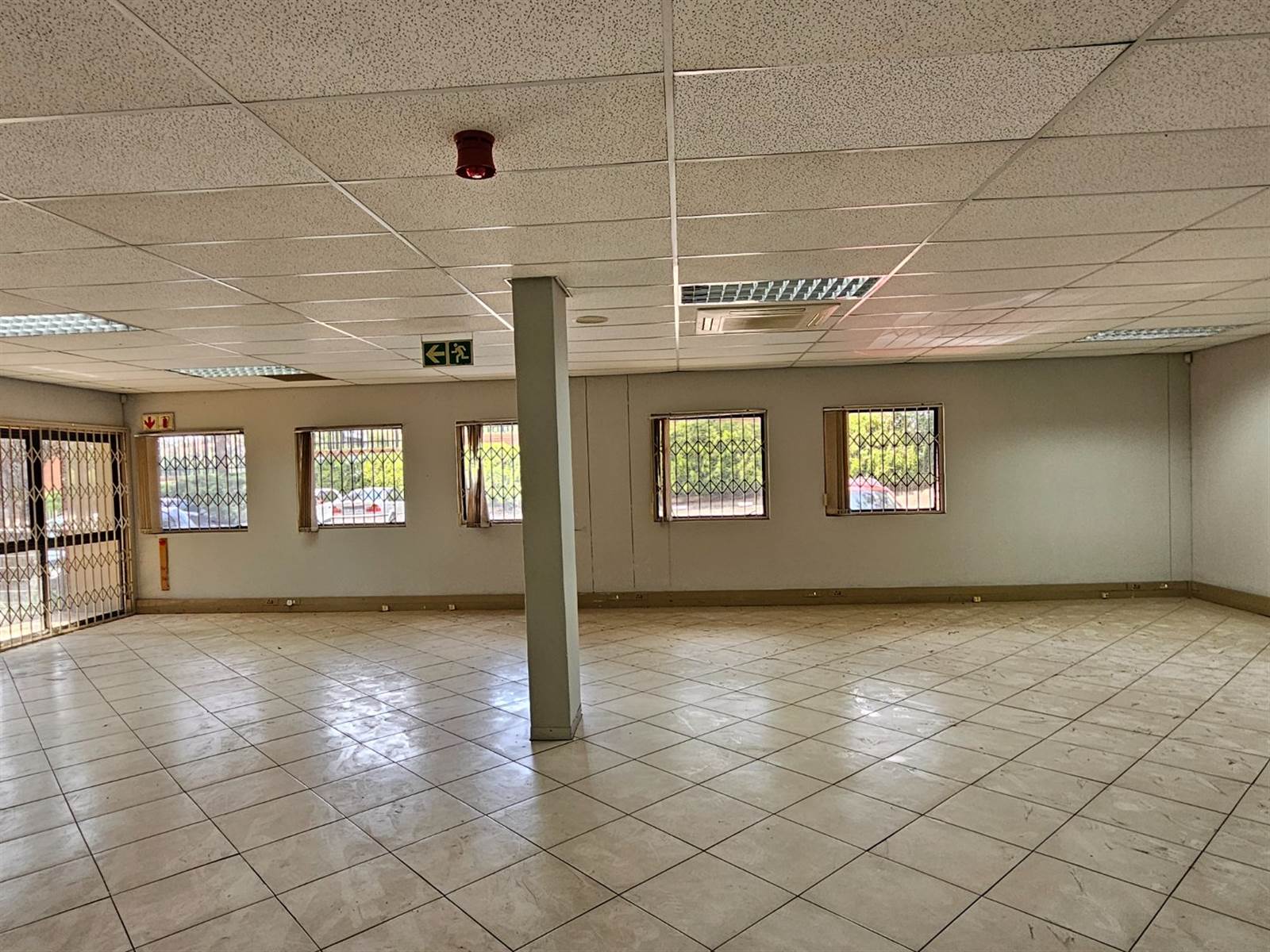 197  m² Commercial space in Woodmead photo number 10