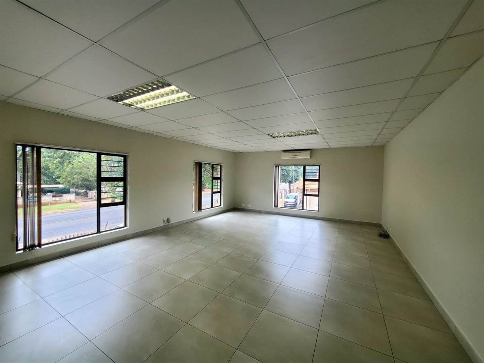 150  m² Office Space in Rynfield photo number 18