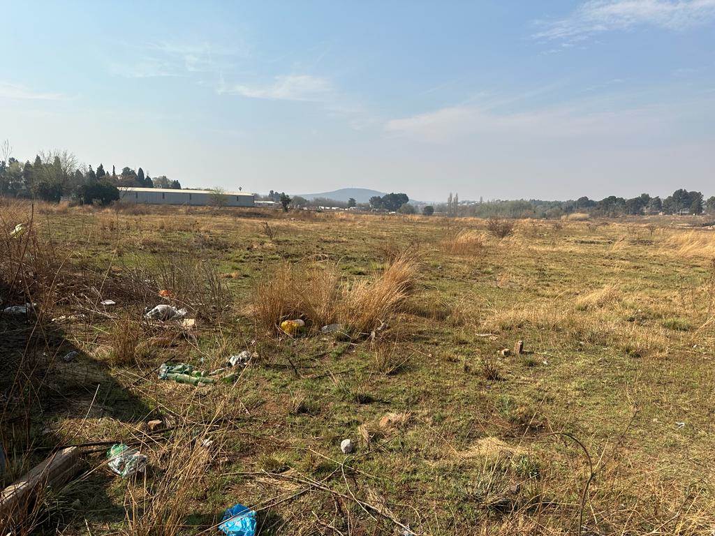 8126 m² Land available in Monavoni AH photo number 2