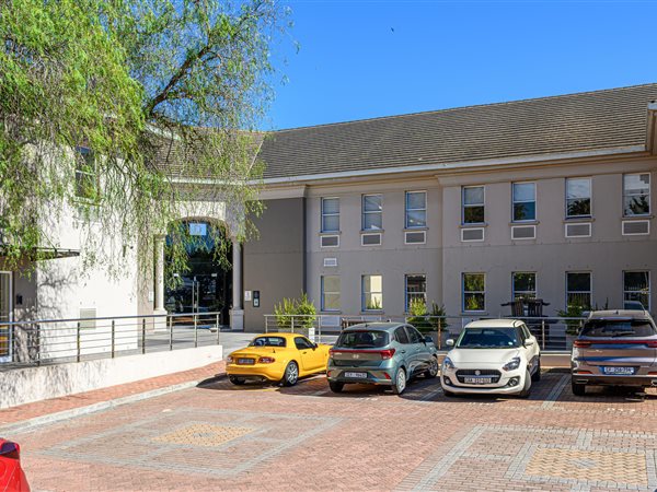 395 m² Office Space 395 m² Office Space