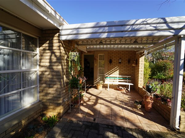 3 Bedroom House 3 Bedroom House