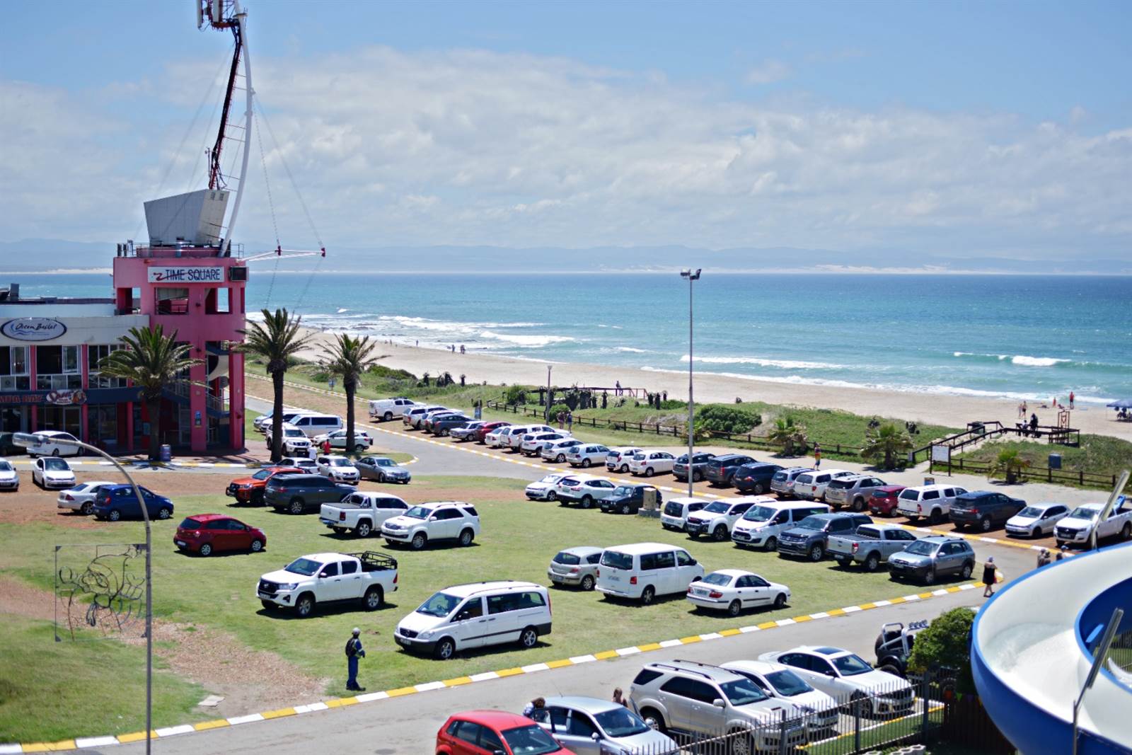 1396  m² Commercial space in Jeffreys Bay photo number 2