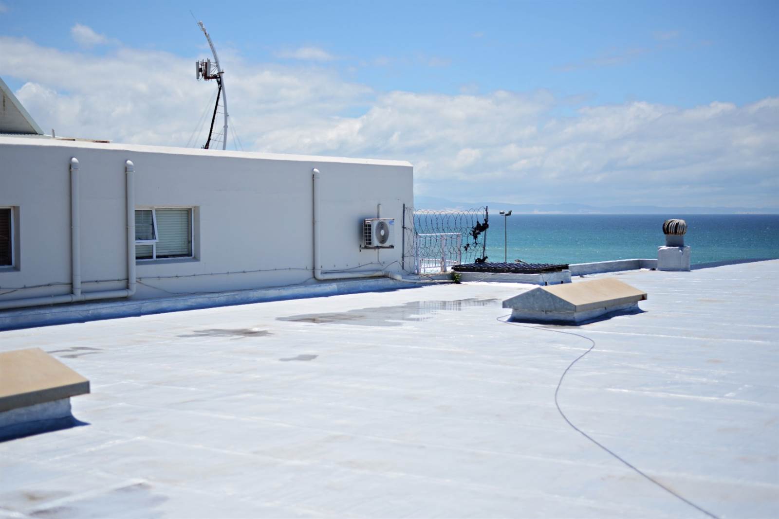 1396  m² Commercial space in Jeffreys Bay photo number 11