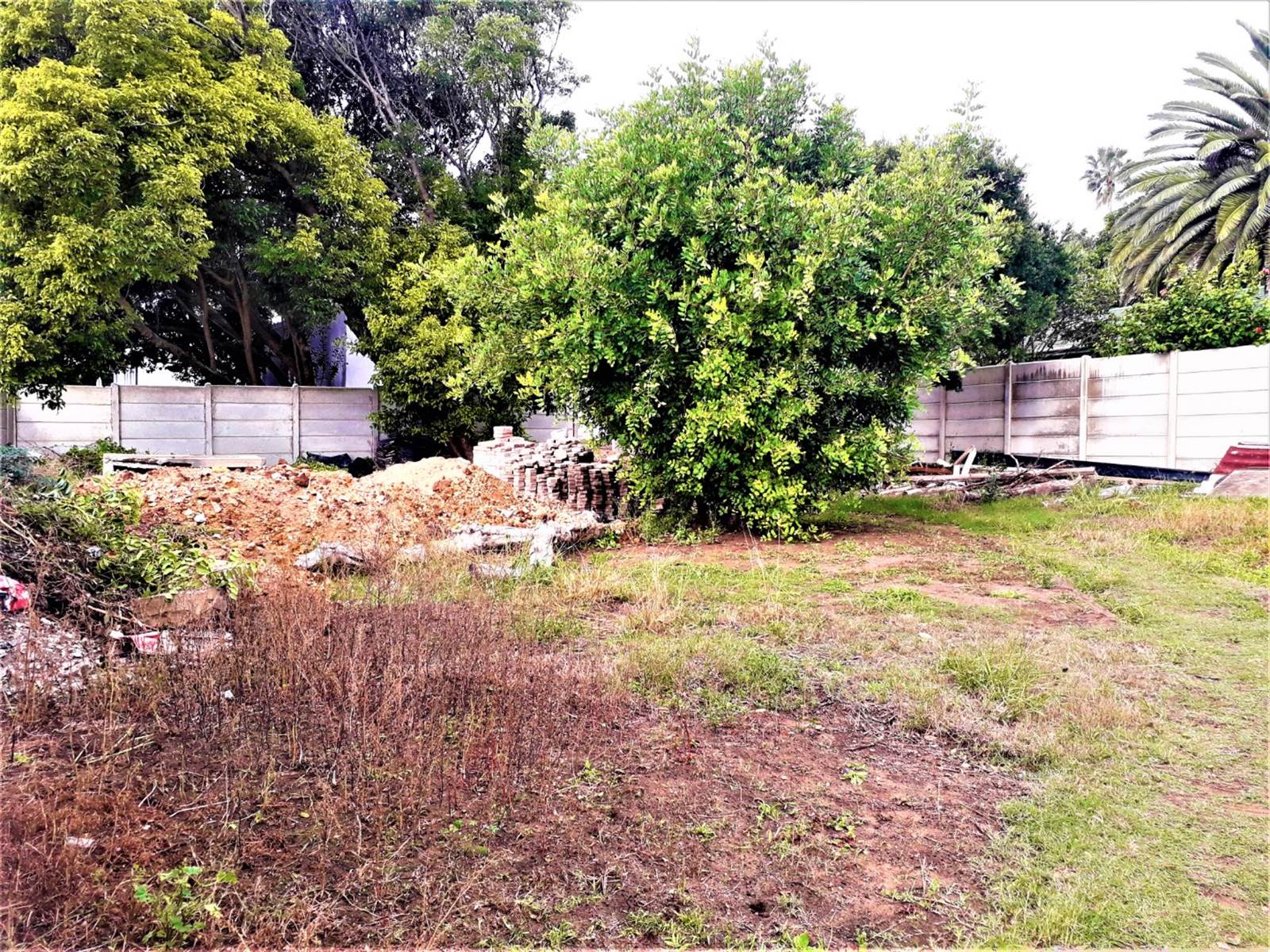 1250 m² Land available in Mossel Bay Central photo number 6